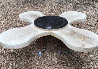 Murmeli Geschicklichkeitsspiel der Firma Rudolf Spielplatz, Spielplatzbauer, Spielplatzhersteller, Spielplatzgeräte, Schweiz