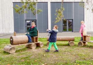 Murmeli Geschicklichkeitsspiel der Firma Rudolf Spielplatz, Spielplatzbauer, Spielplatzhersteller, Spielplatzgeräte, Schweiz