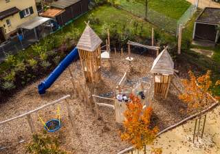 Spielschiff der Firma Rudolf Spielplatz, Spielplatzbauer, Spielplatzhersteller, Spielplatzgeräte, Schweiz